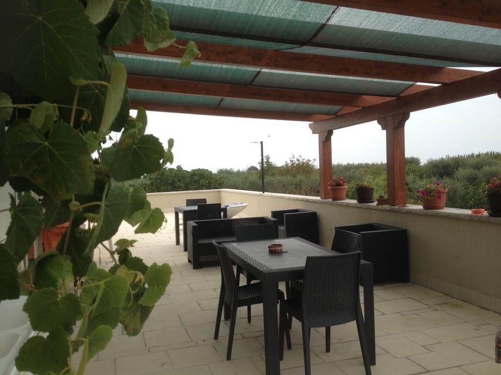 Casa Delle Rondini Acomodação com café da manhã Alberobello Exterior foto